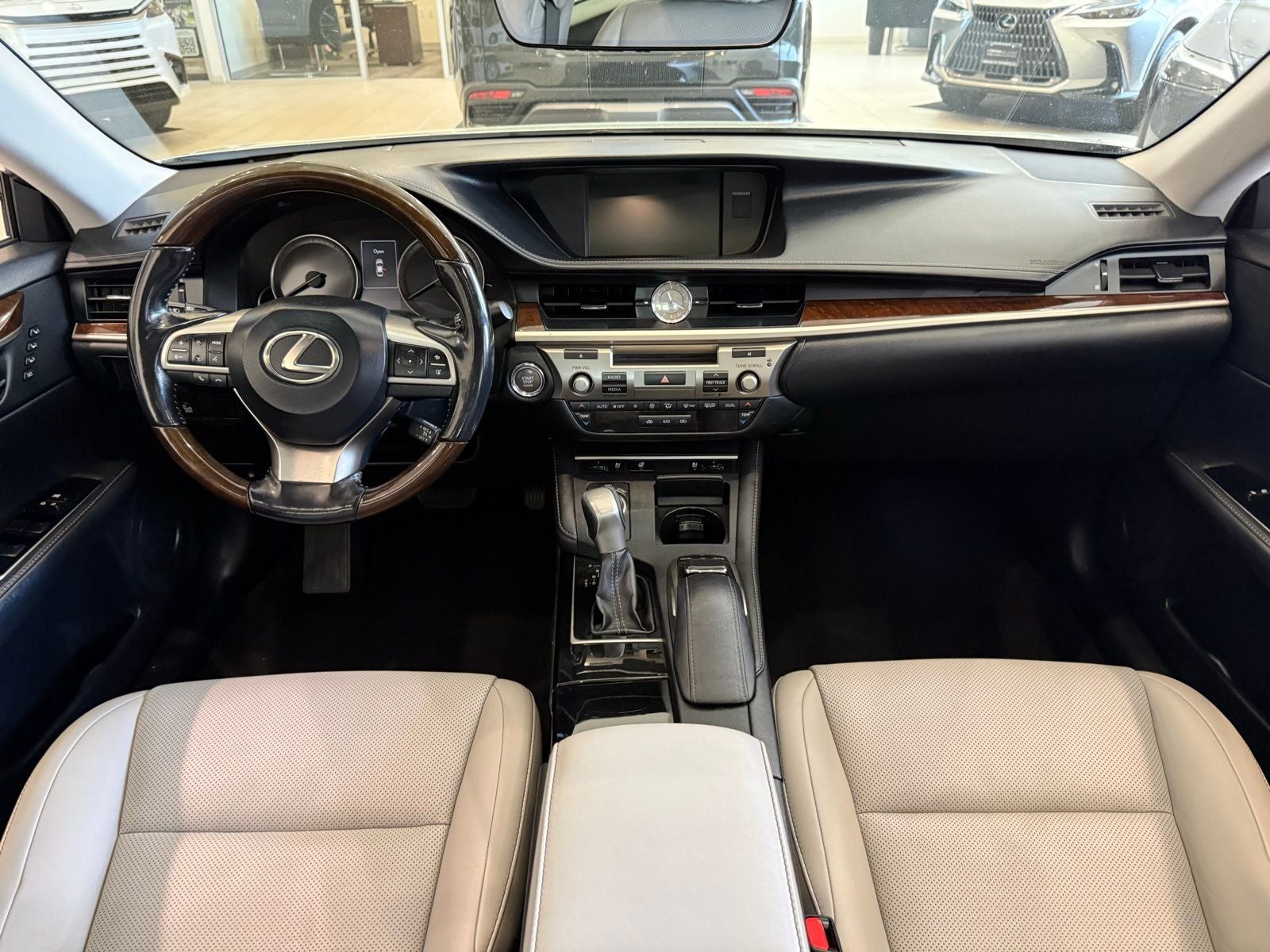 2016 Lexus ES 350