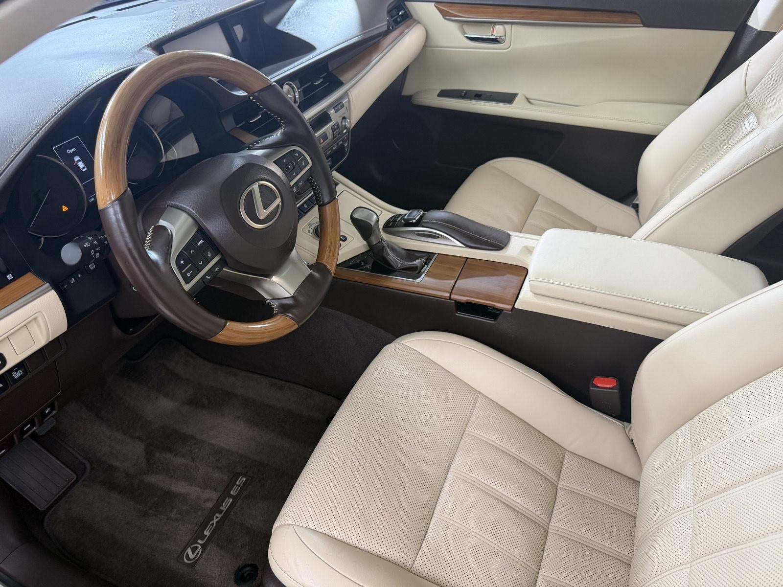 2018 Lexus Es ES 300h