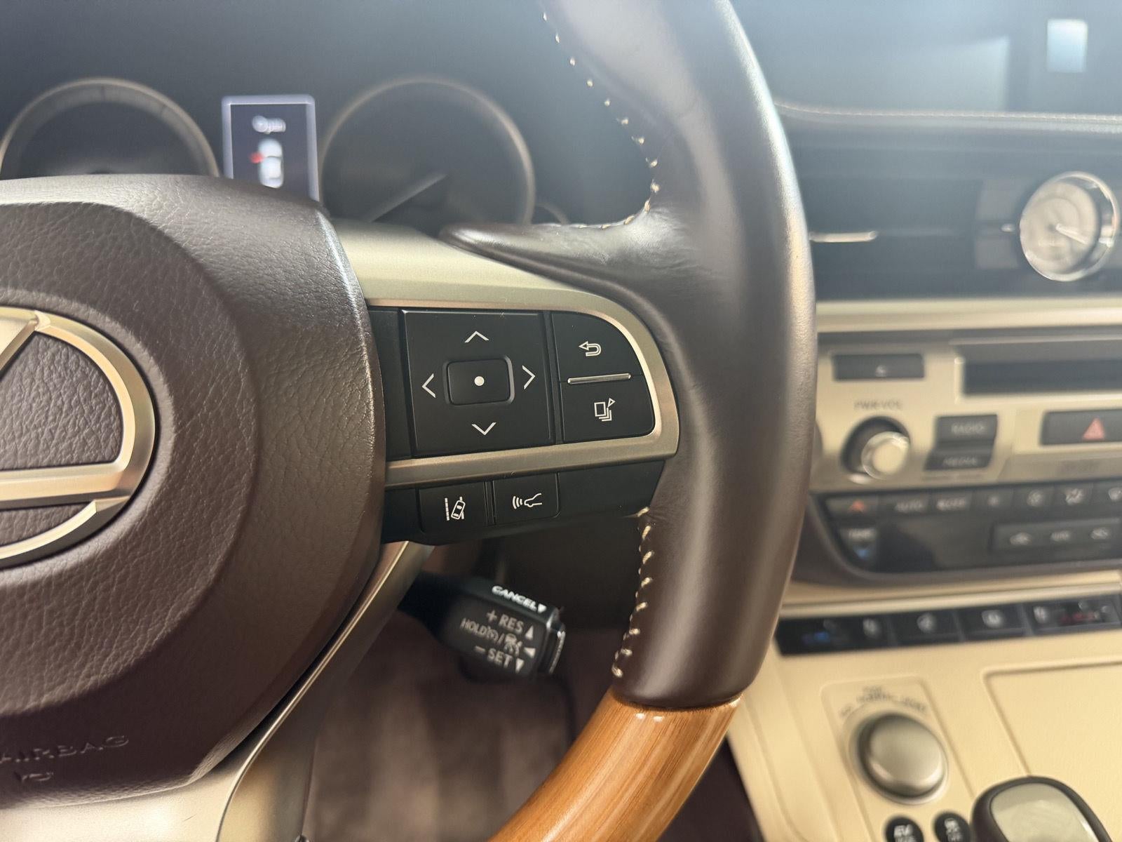 2018 Lexus Es ES 300h