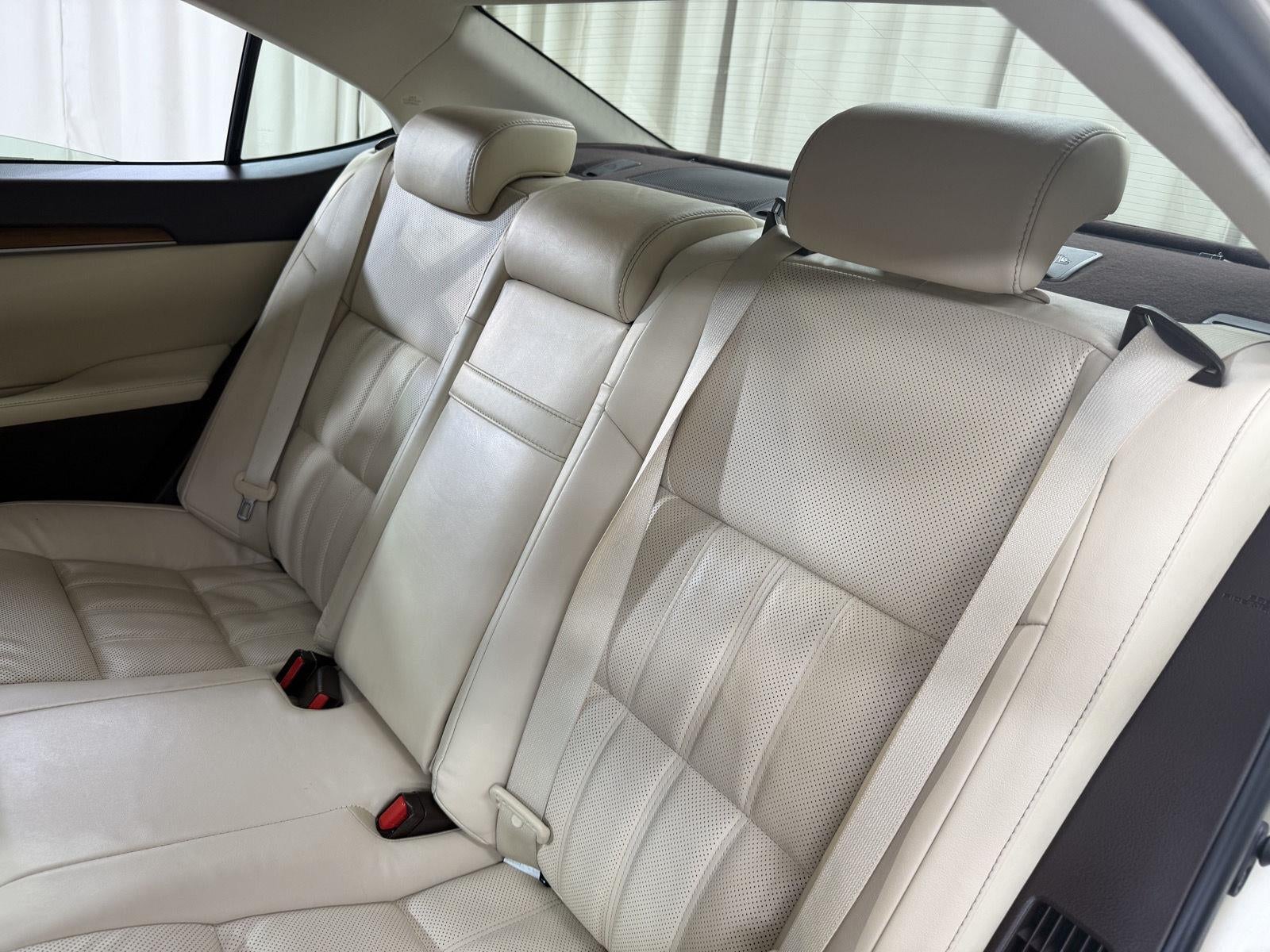 2018 Lexus Es ES 300h