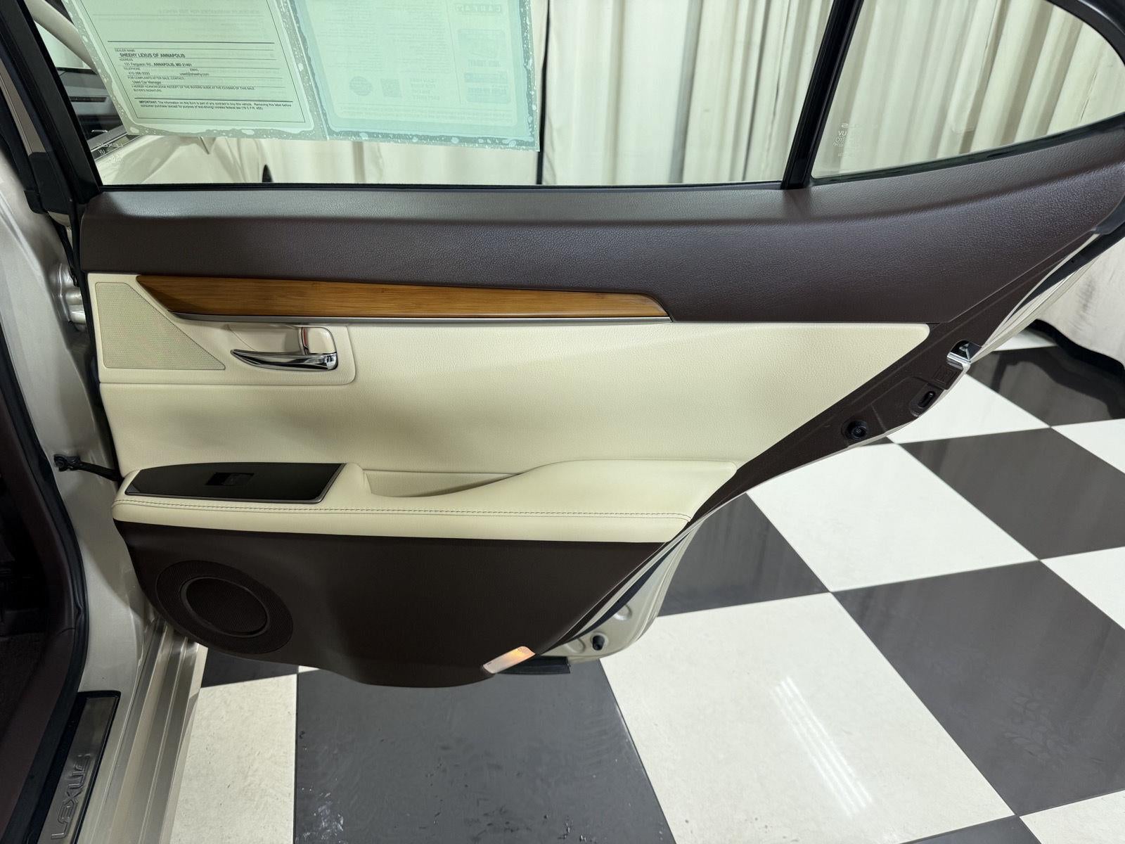 2018 Lexus Es ES 300h