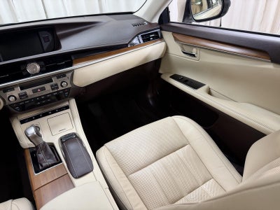 2018 Lexus Es ES 300h