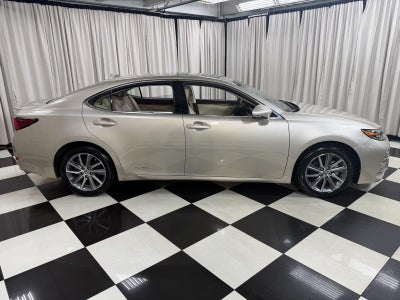 2018 Lexus Es ES 300h