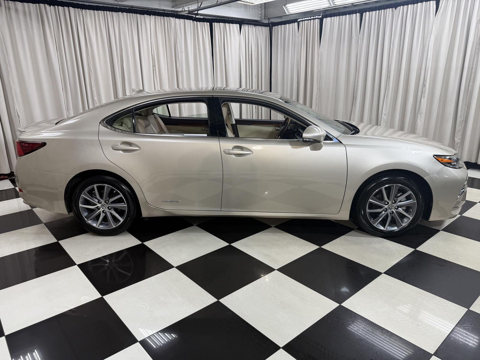 2018 Lexus Es ES 300h