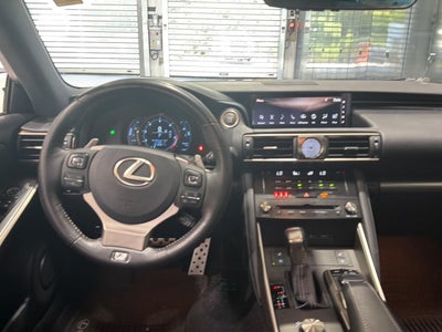 2018 Lexus Is IS 300