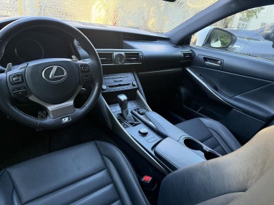 2018 Lexus Is IS 300
