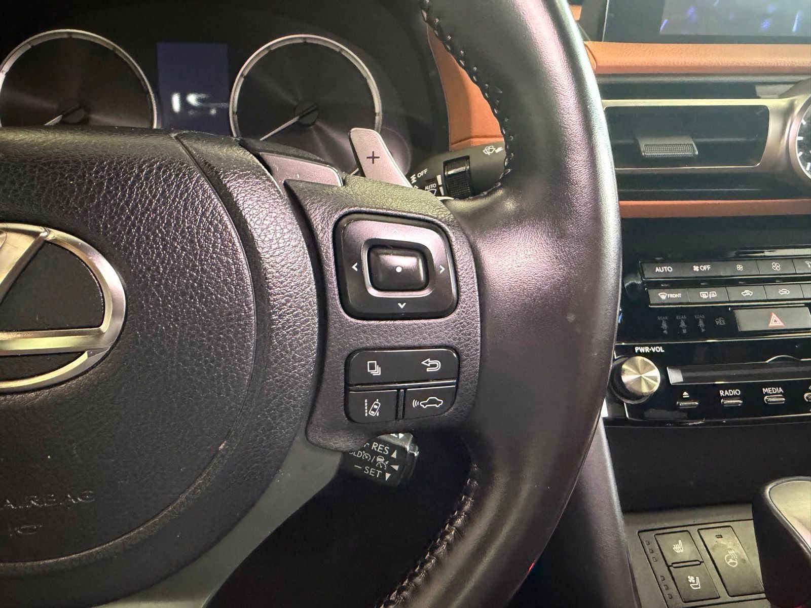 2021 Lexus IS 300