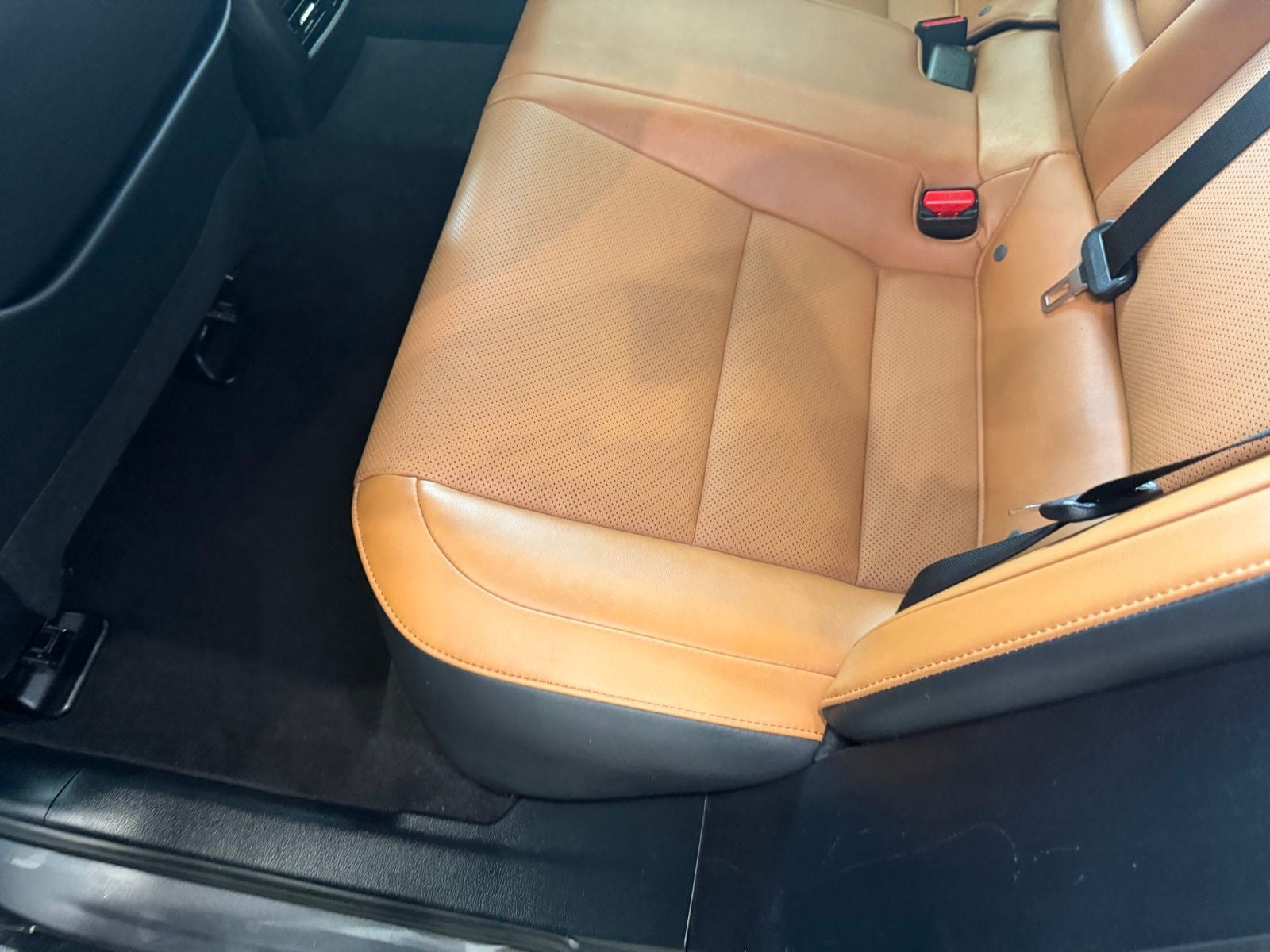 2021 Lexus IS 300