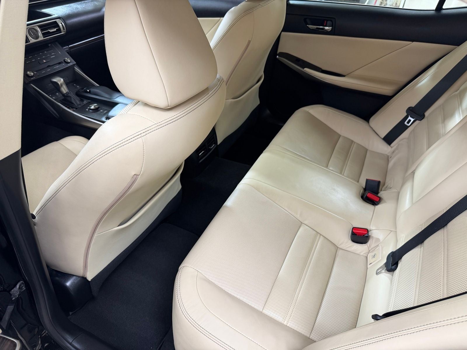 2015 Lexus IS 350