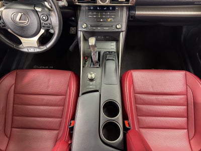 2016 Lexus IS 300