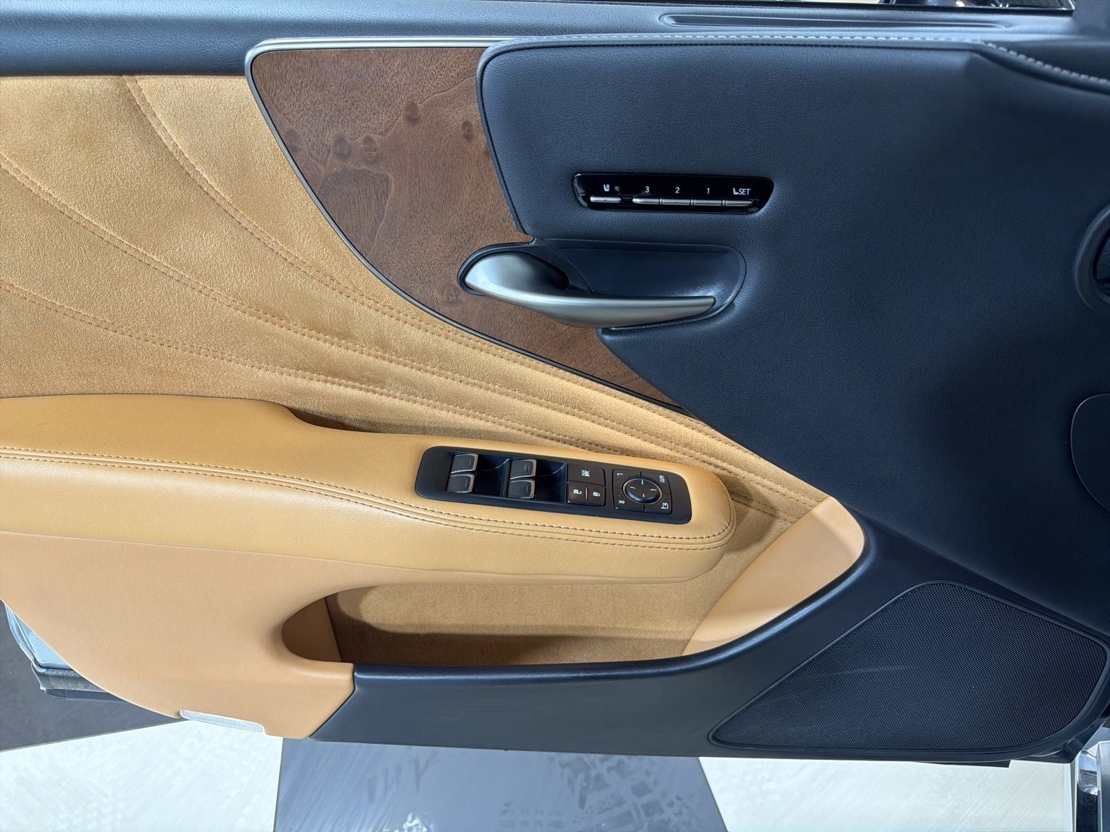 2021 Lexus LS 500 Base