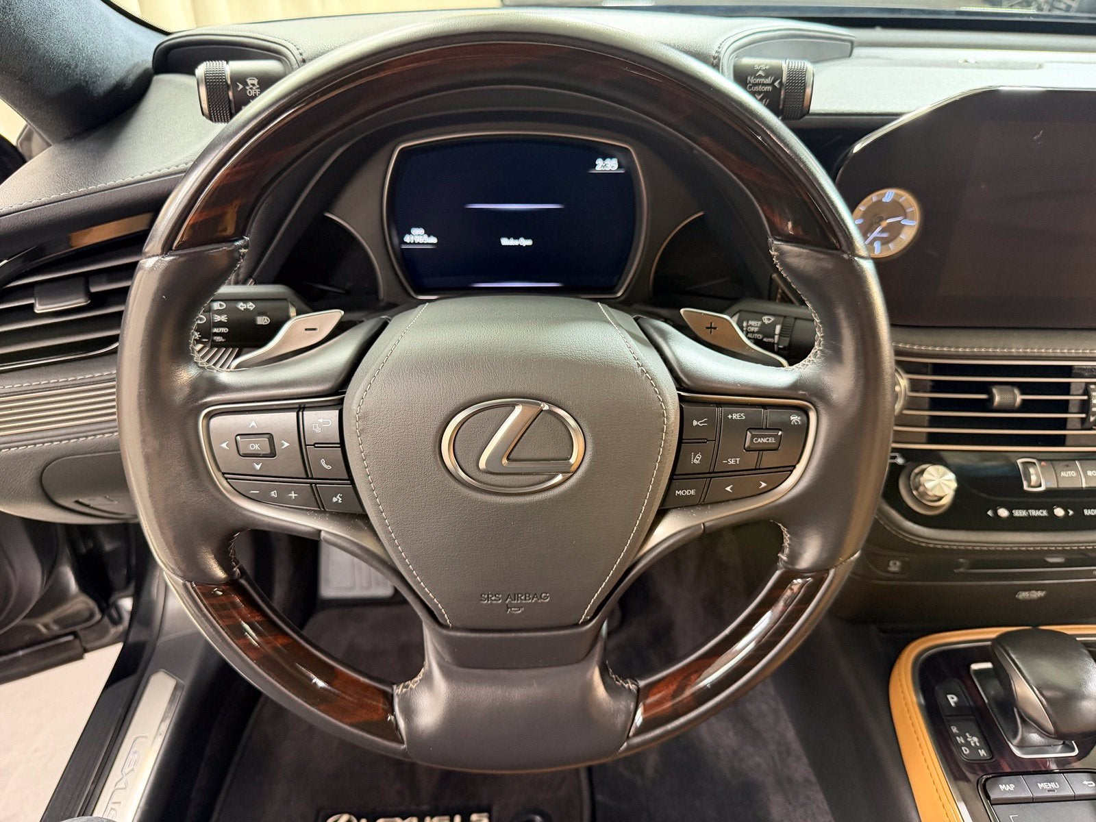 2022 Lexus LS 500 Base