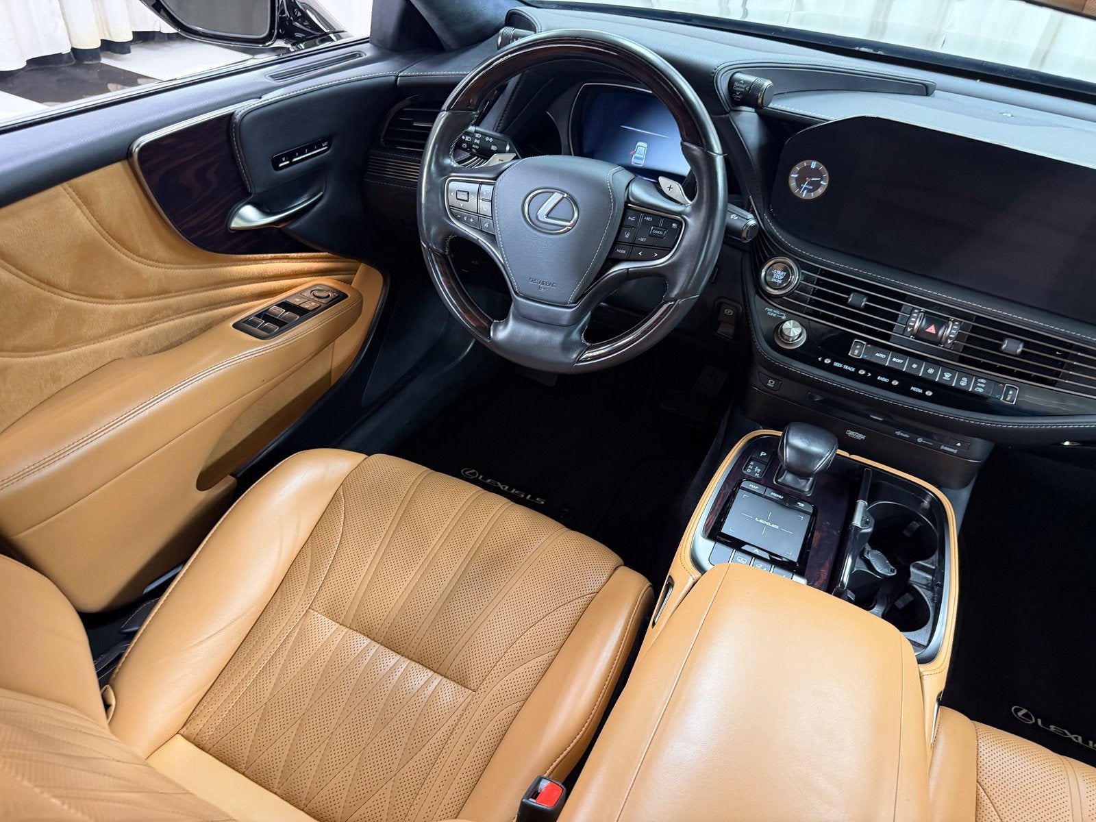 2022 Lexus LS 500 Base