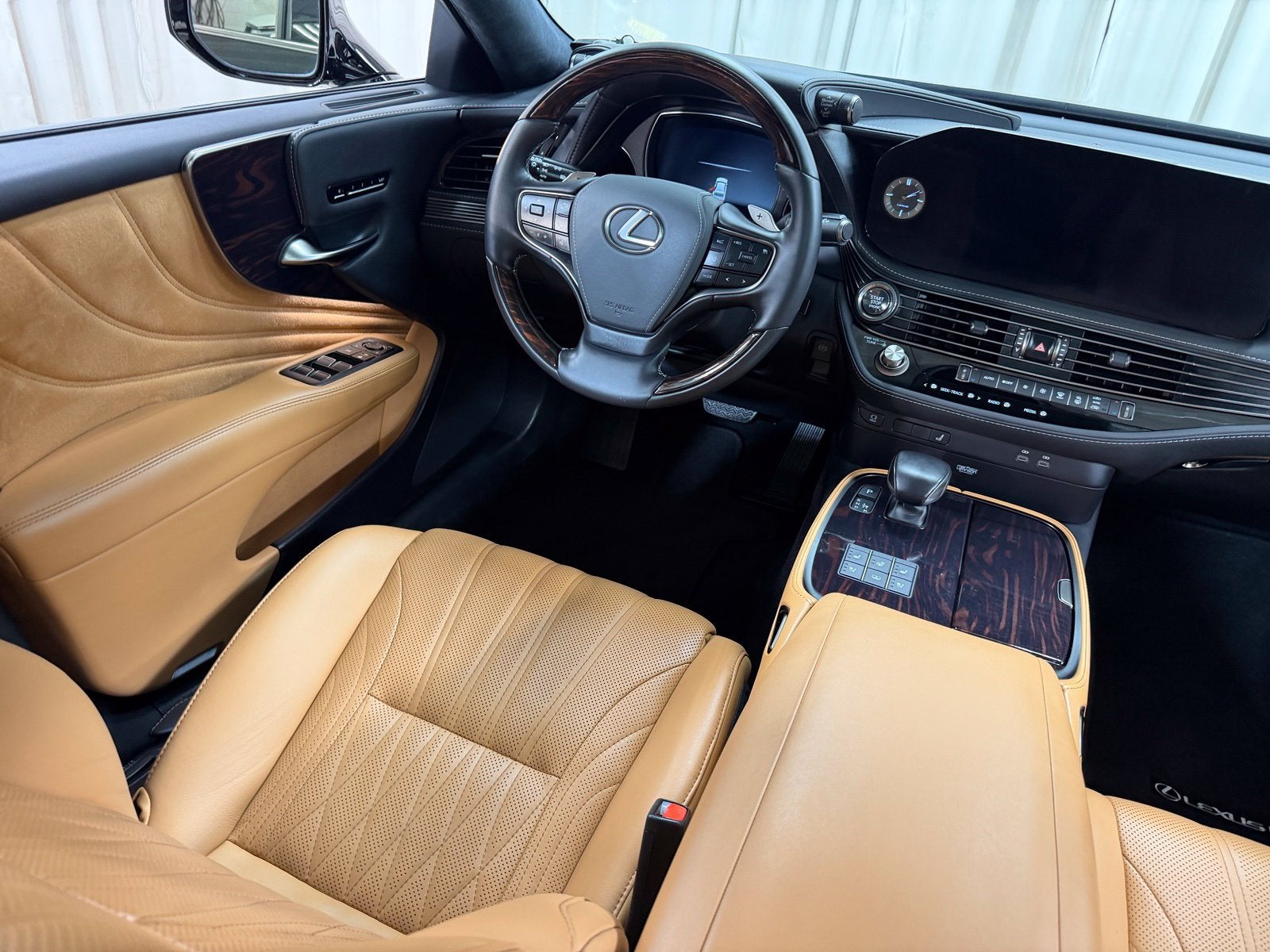 2023 Lexus LS 500 Base