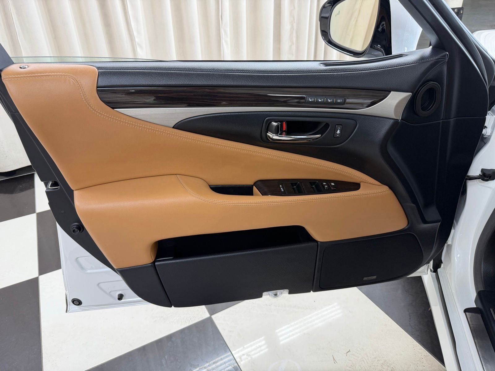 2013 Lexus LS 460 L