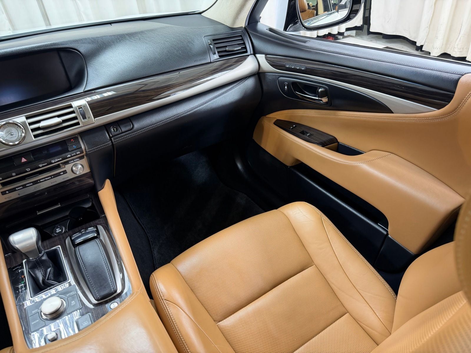 2013 Lexus LS 460 L
