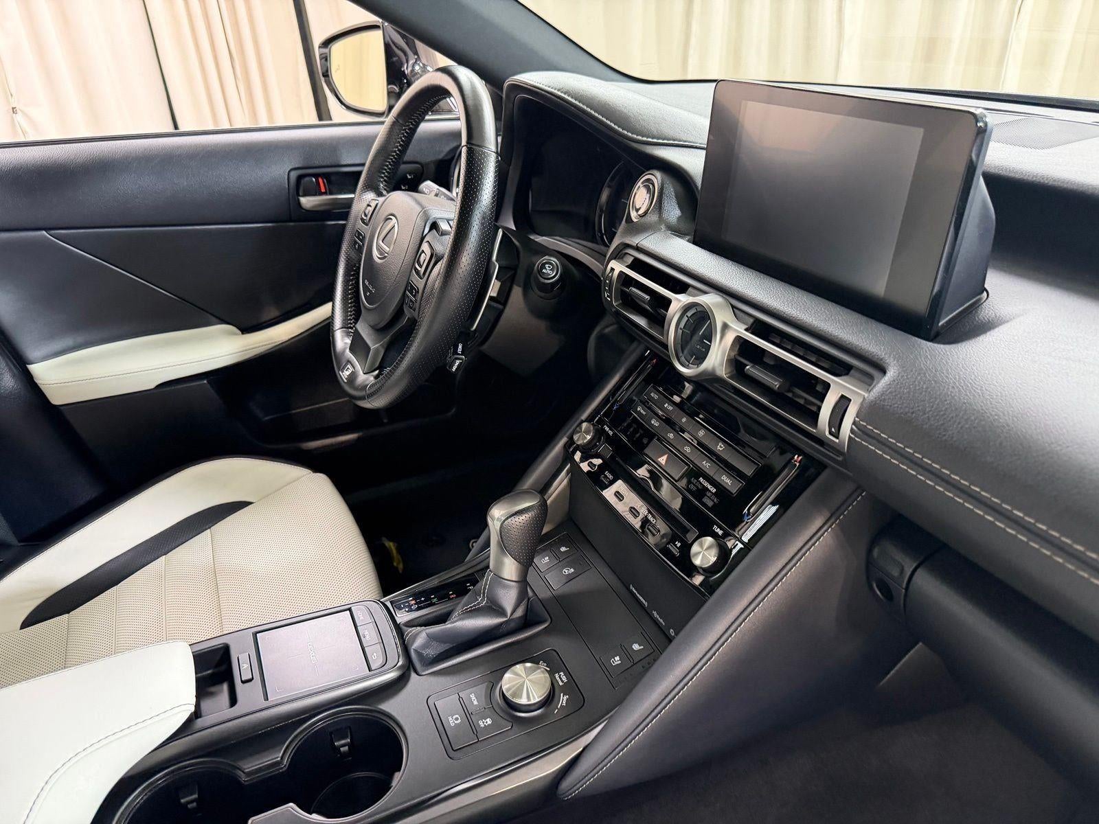2022 Lexus IS IS 350 F SPORT