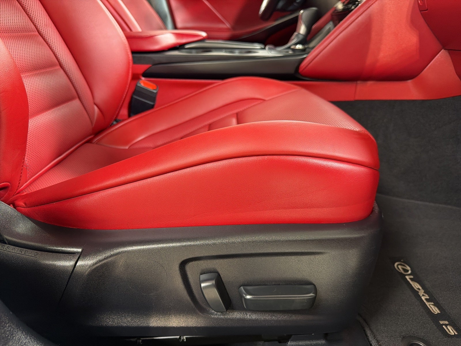 2024 Lexus IS 350 F SPORT