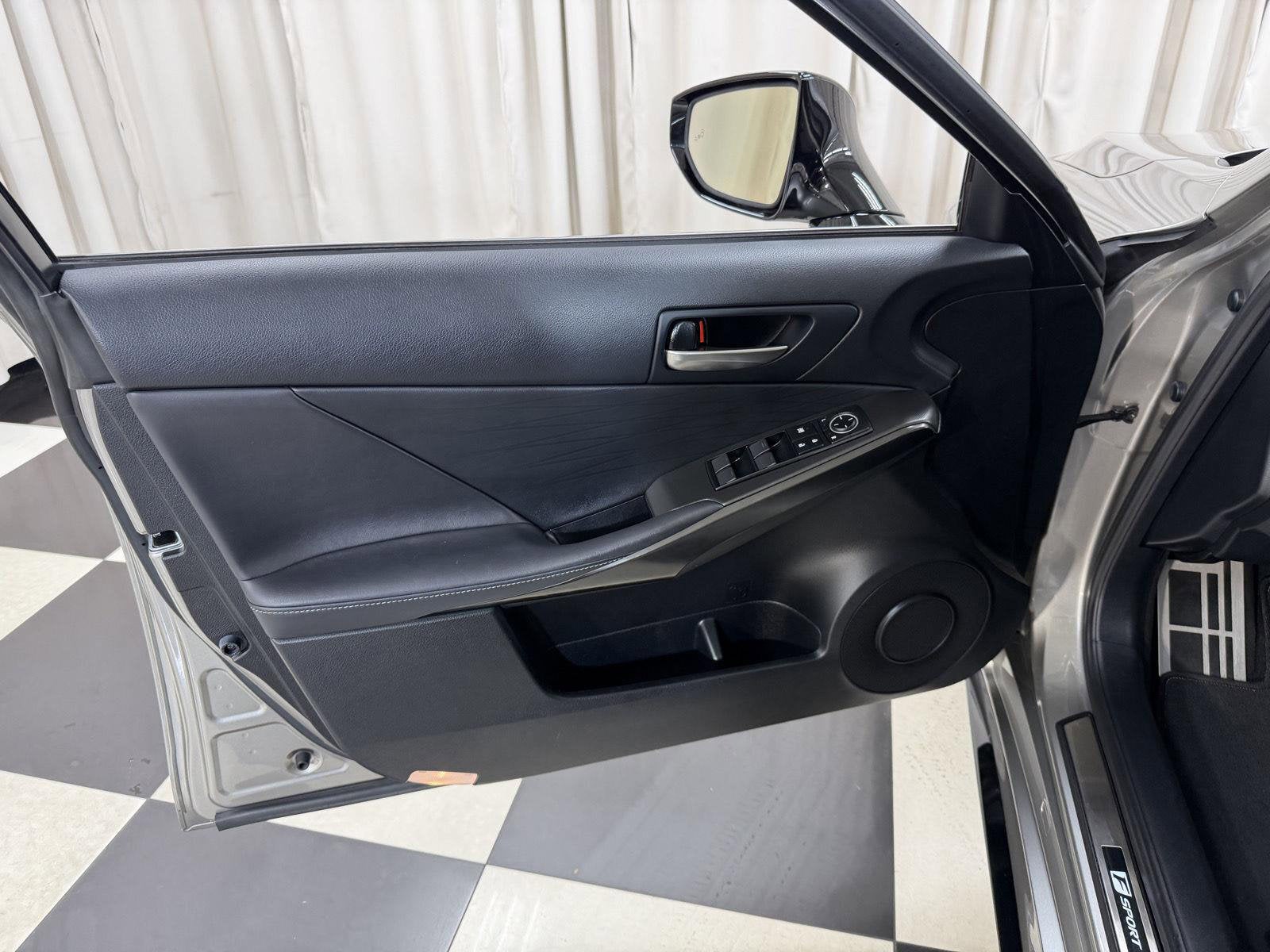 2022 Lexus IS 350 F SPORT