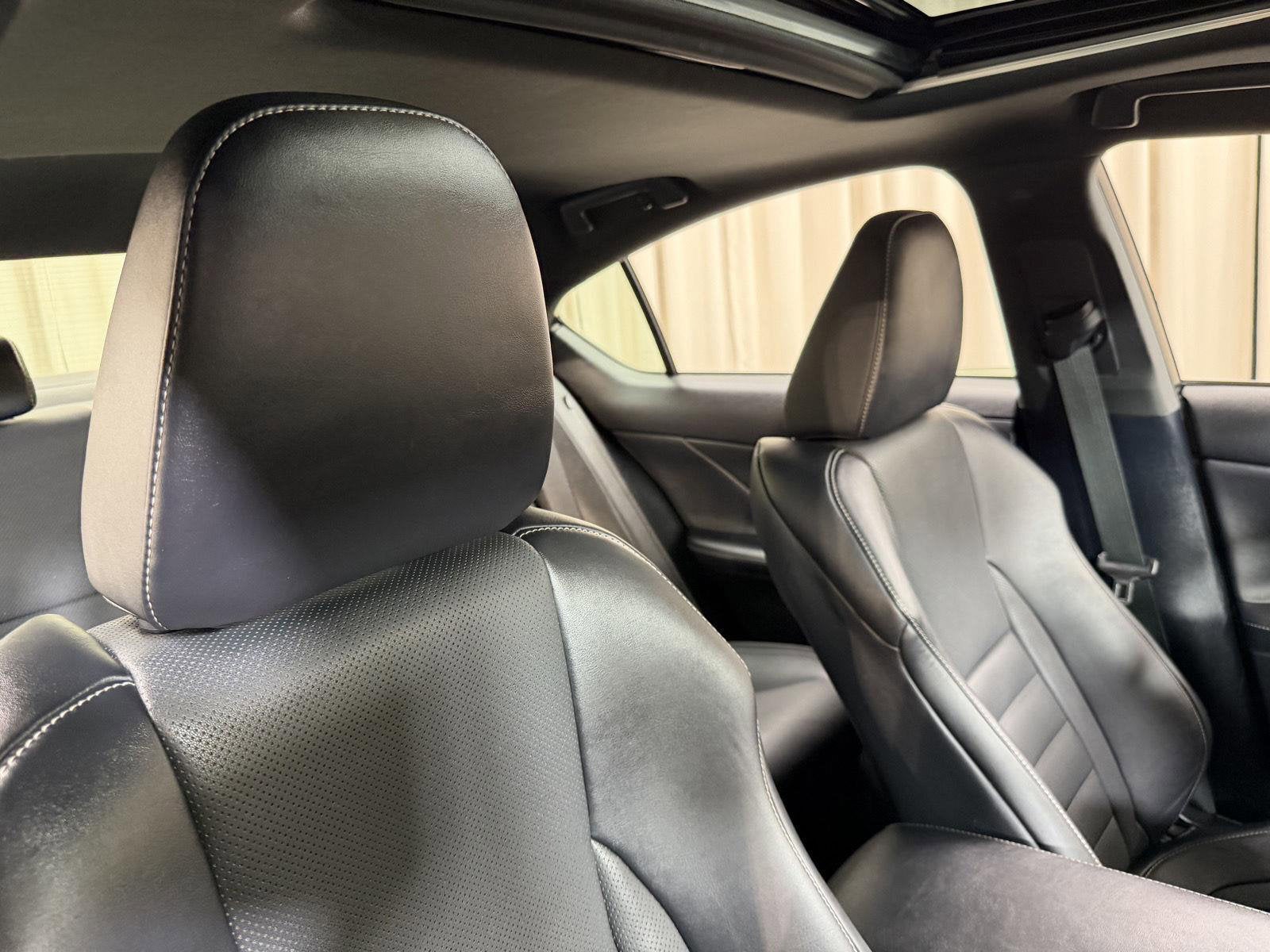 2022 Lexus IS 350 F SPORT