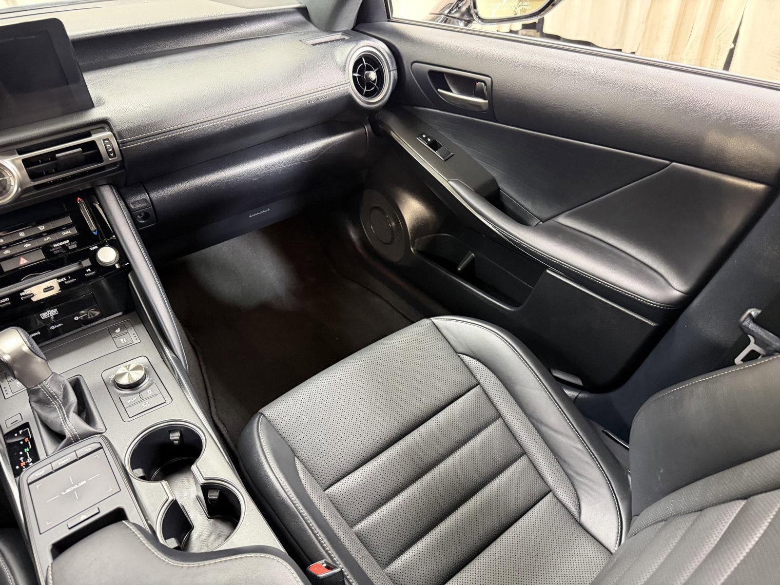 2022 Lexus IS 350 F SPORT