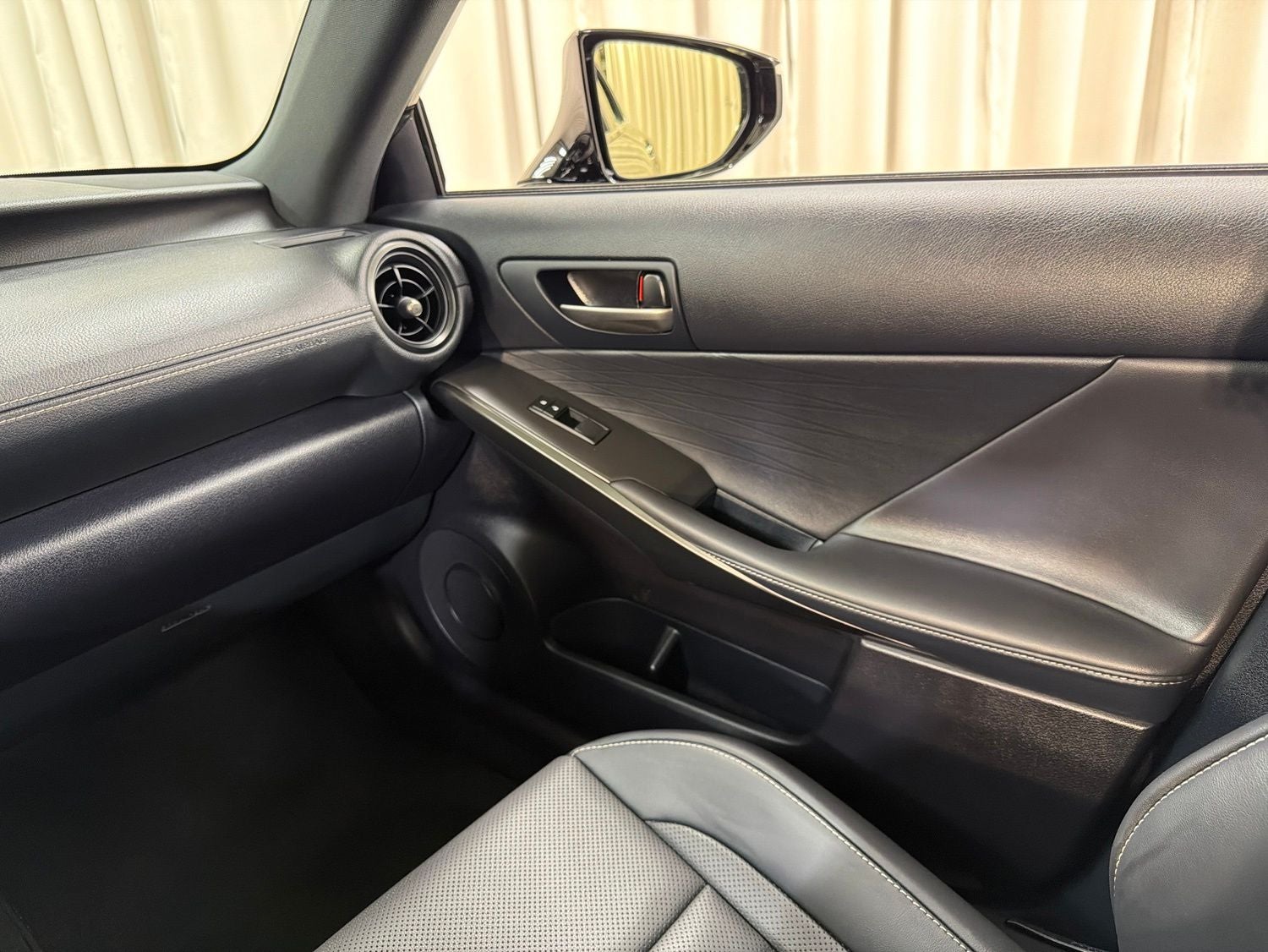 2025 Lexus IS 350 F SPORT