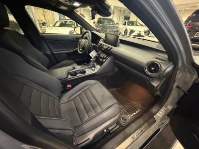 2025 Lexus IS 350 F SPORT