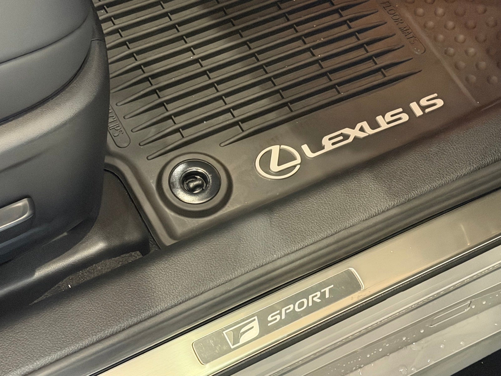 2025 Lexus IS 350 F SPORT