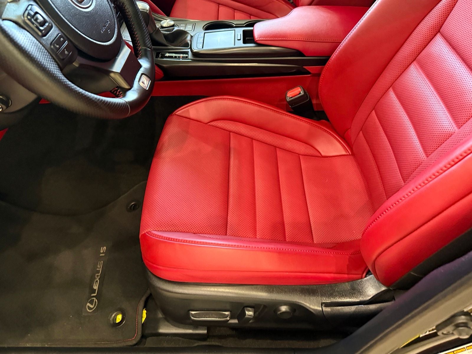 2024 Lexus IS 350 F SPORT