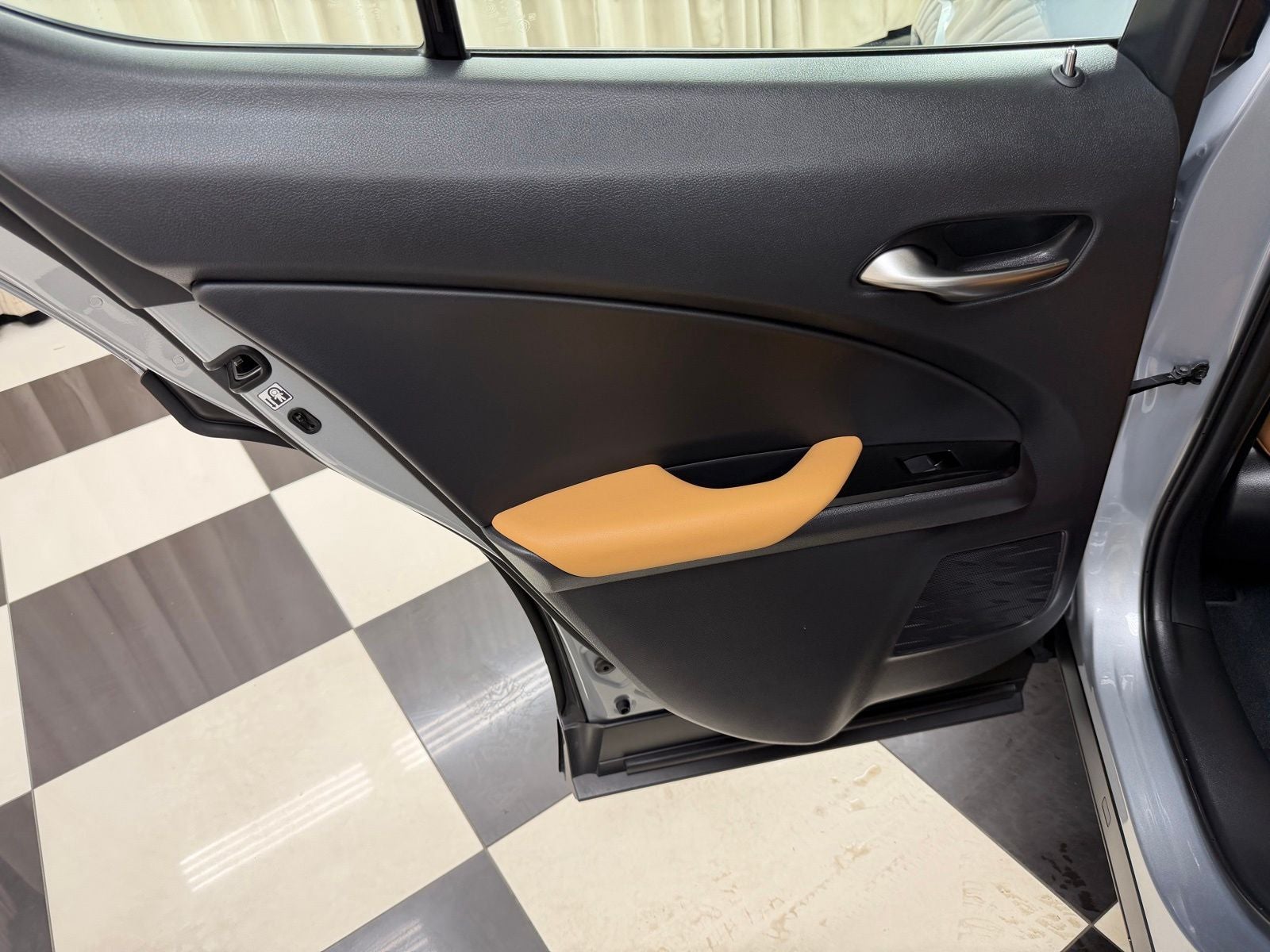 2024 Lexus UX 250h Premium