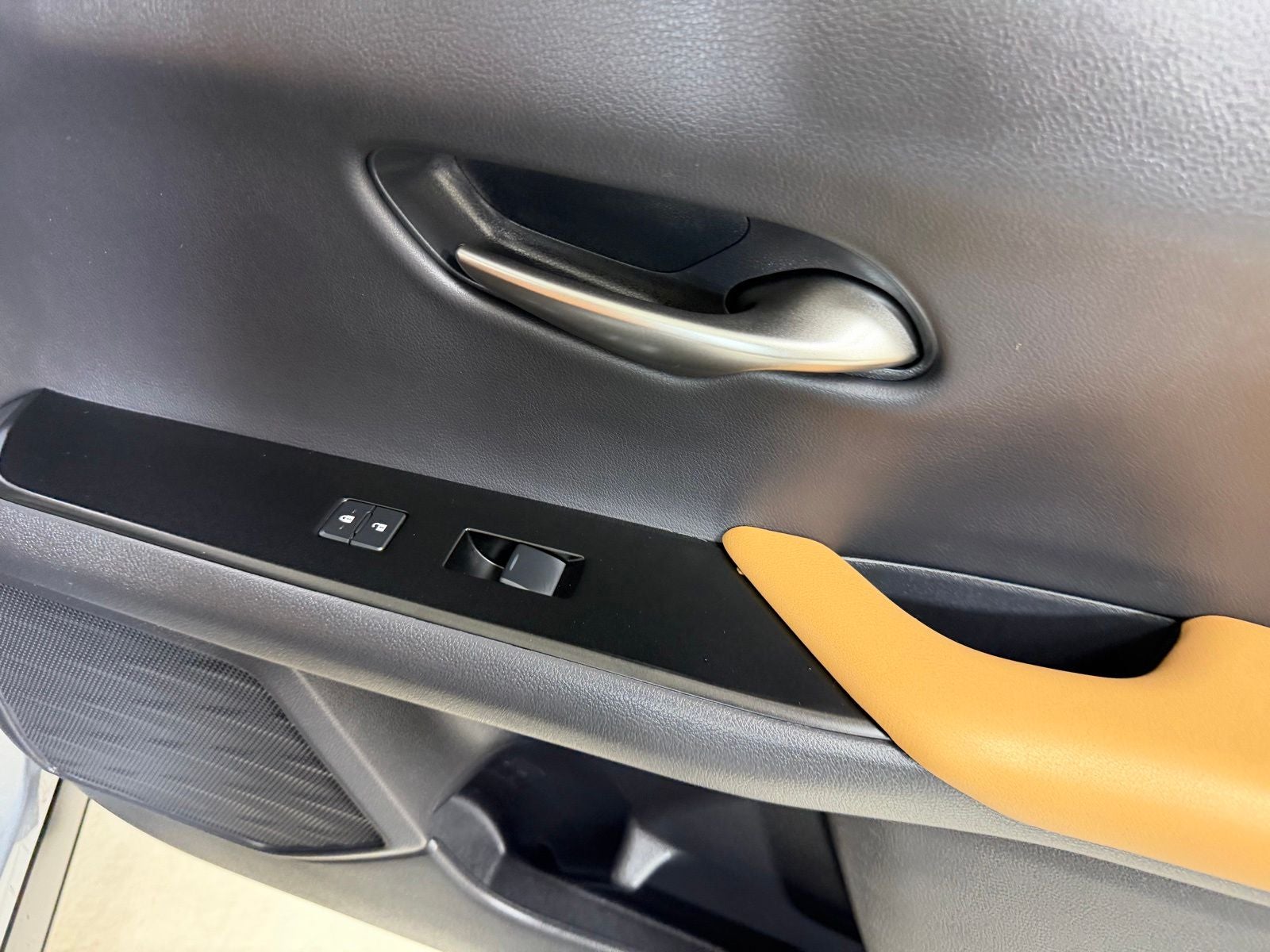 2024 Lexus UX 250h Premium