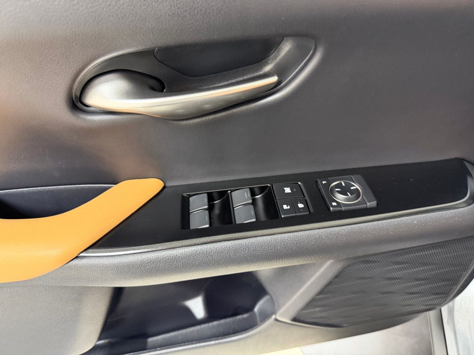 2024 Lexus UX 250h Premium