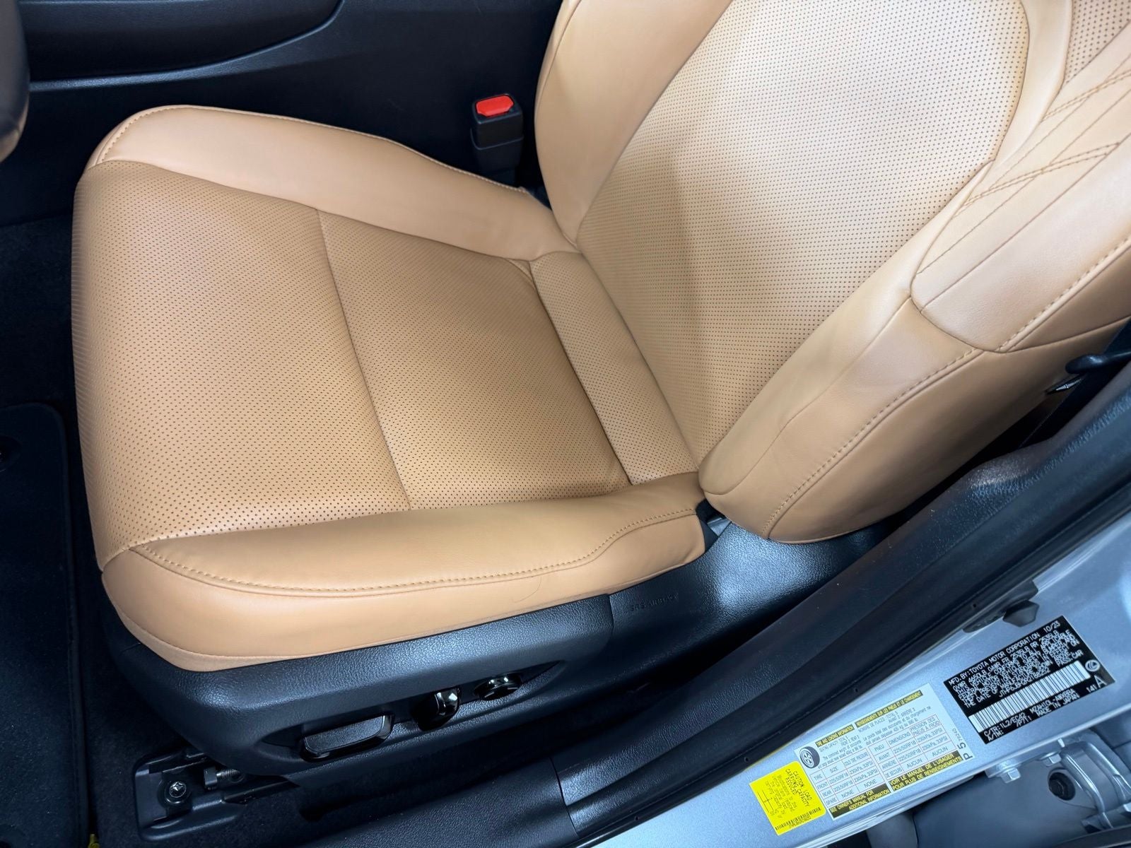 2024 Lexus UX 250h Premium