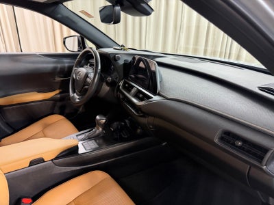 2024 Lexus UX 250h Premium