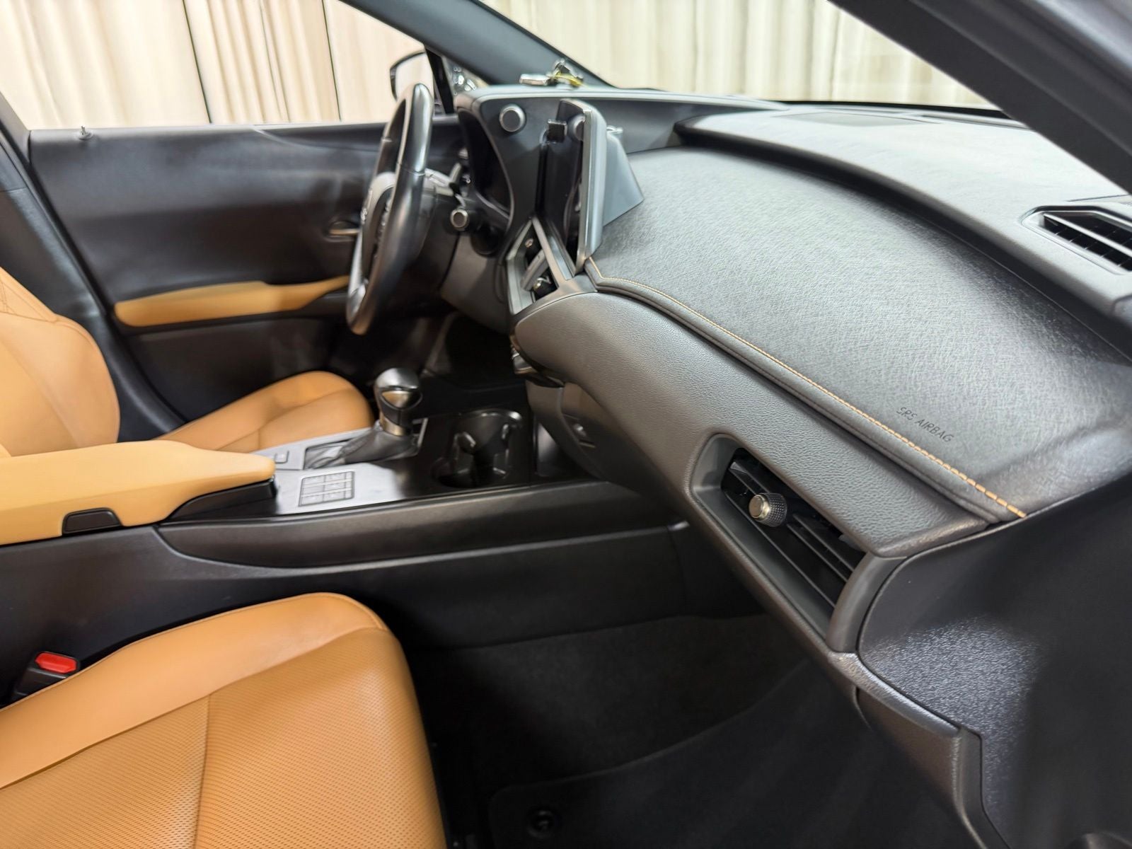 2024 Lexus UX 250h Premium