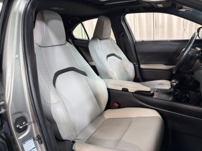 2021 Lexus UX 250h Base