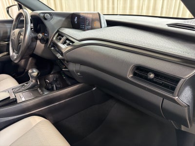 2021 Lexus UX 250h Base