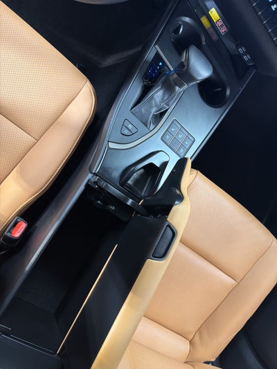 2023 Lexus UX 250h Premium