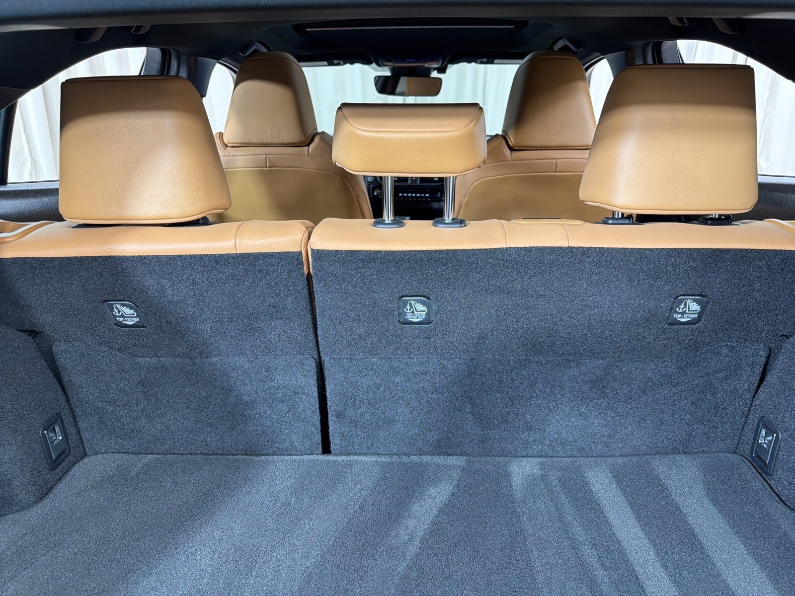 2023 Lexus UX 250h Premium