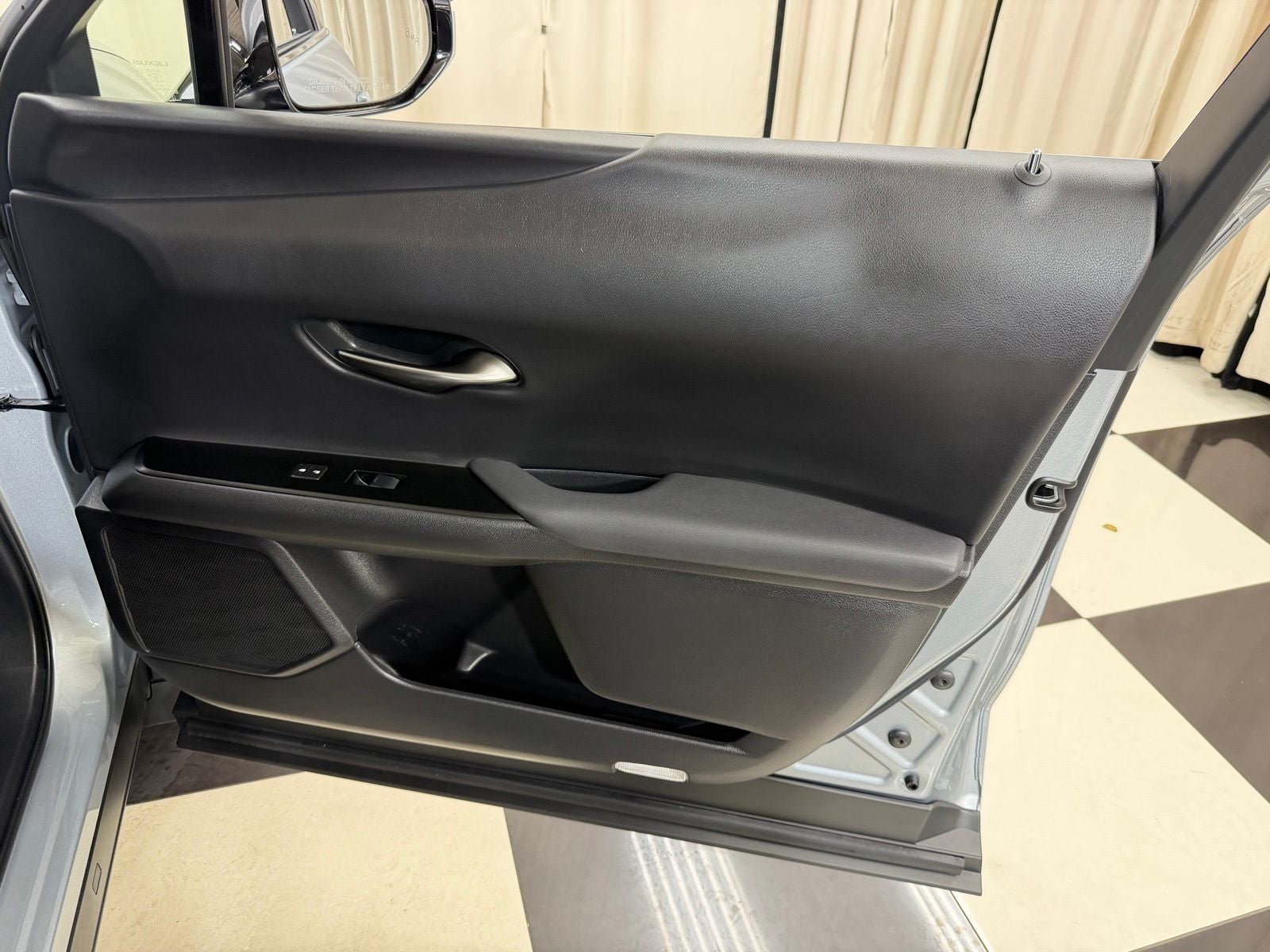 2023 Lexus UX 250h Premium