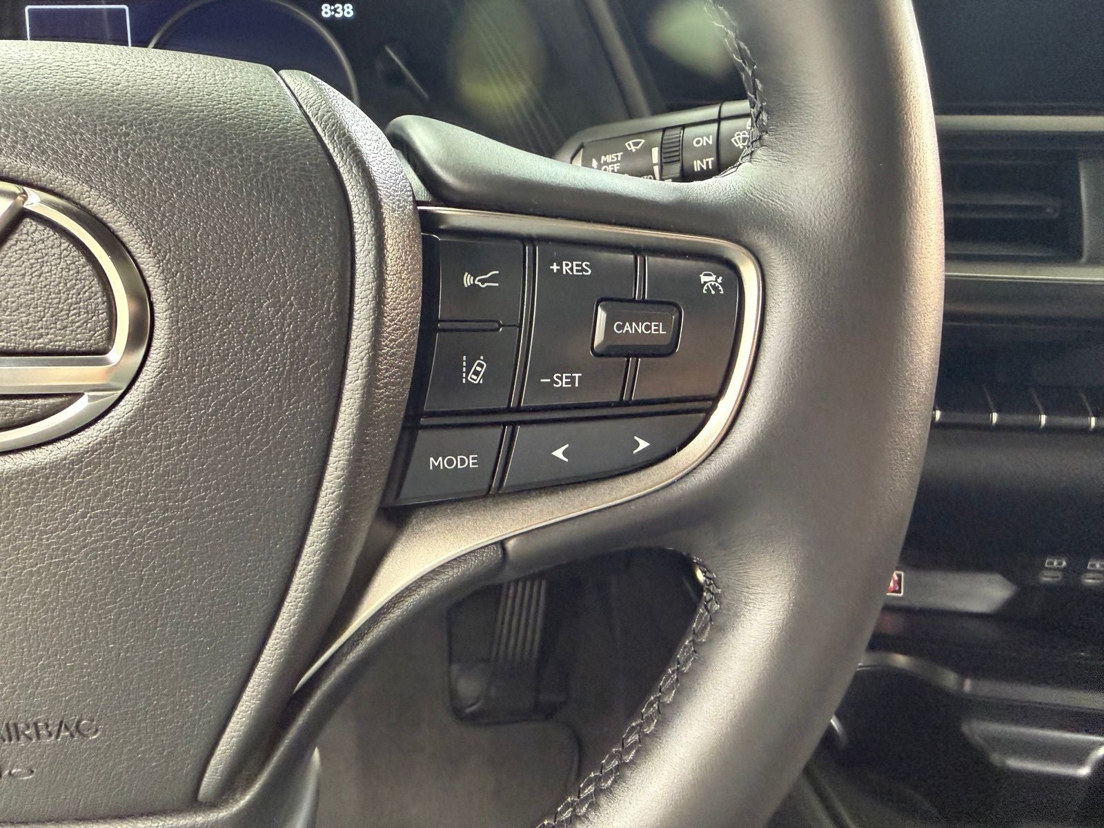 2023 Lexus UX 250h Premium