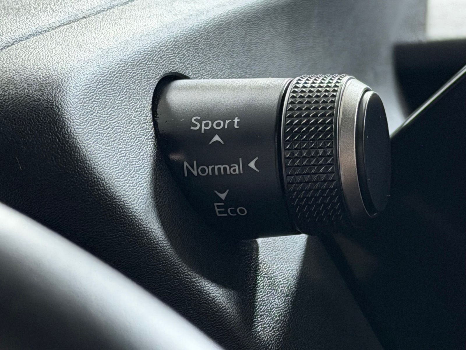 2023 Lexus UX 250h Premium