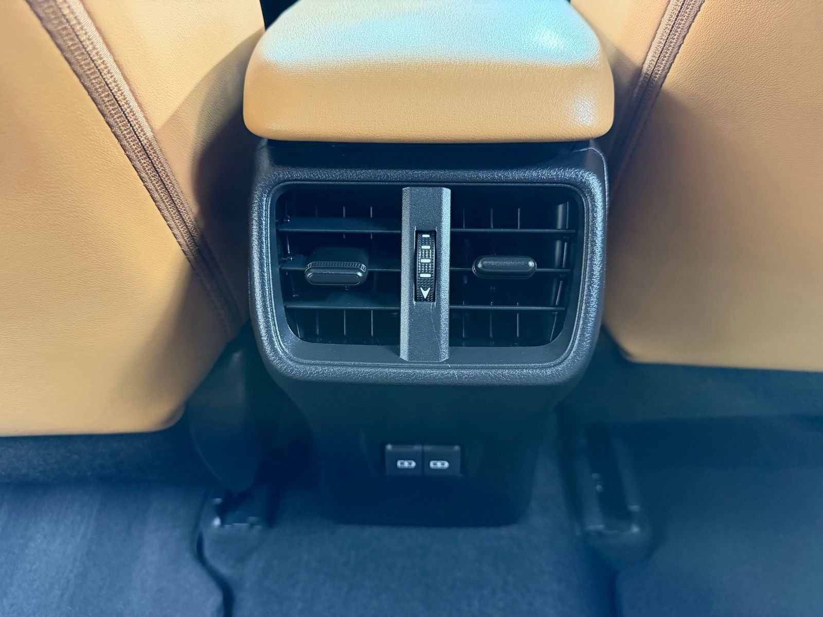 2023 Lexus UX 250h Premium