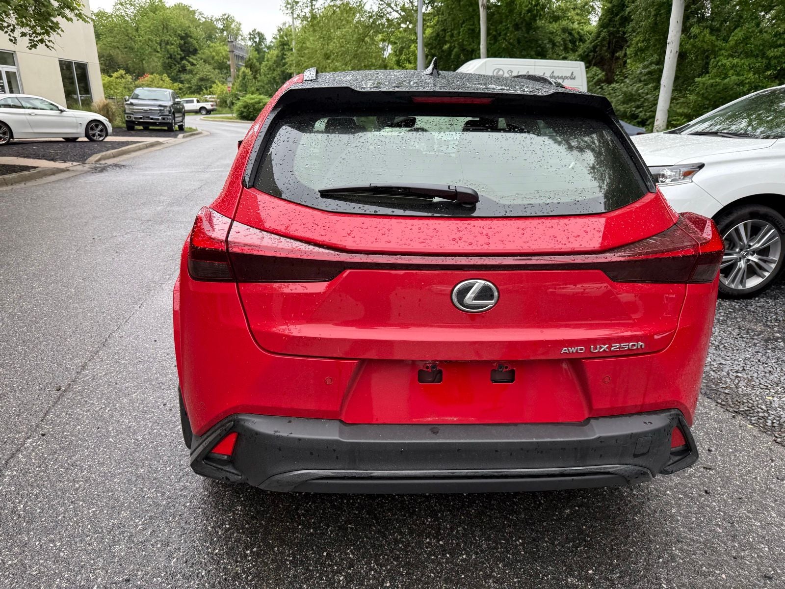 2023 Lexus UX 250h F SPORT Design