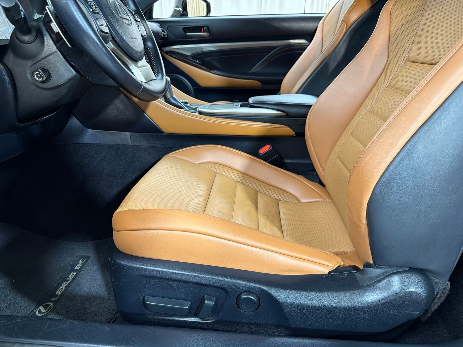 2019 Lexus RC 300