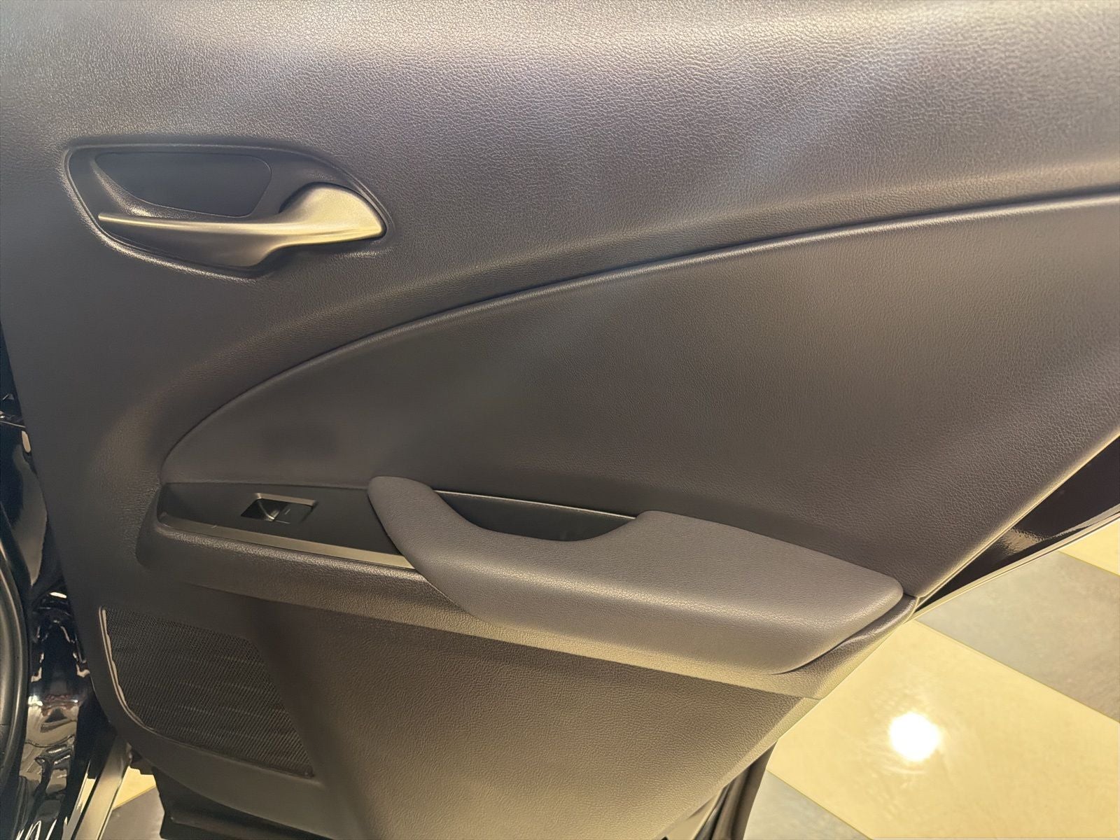 2025 Lexus UX 300h Premium