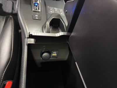 2025 Lexus UX 300h Premium