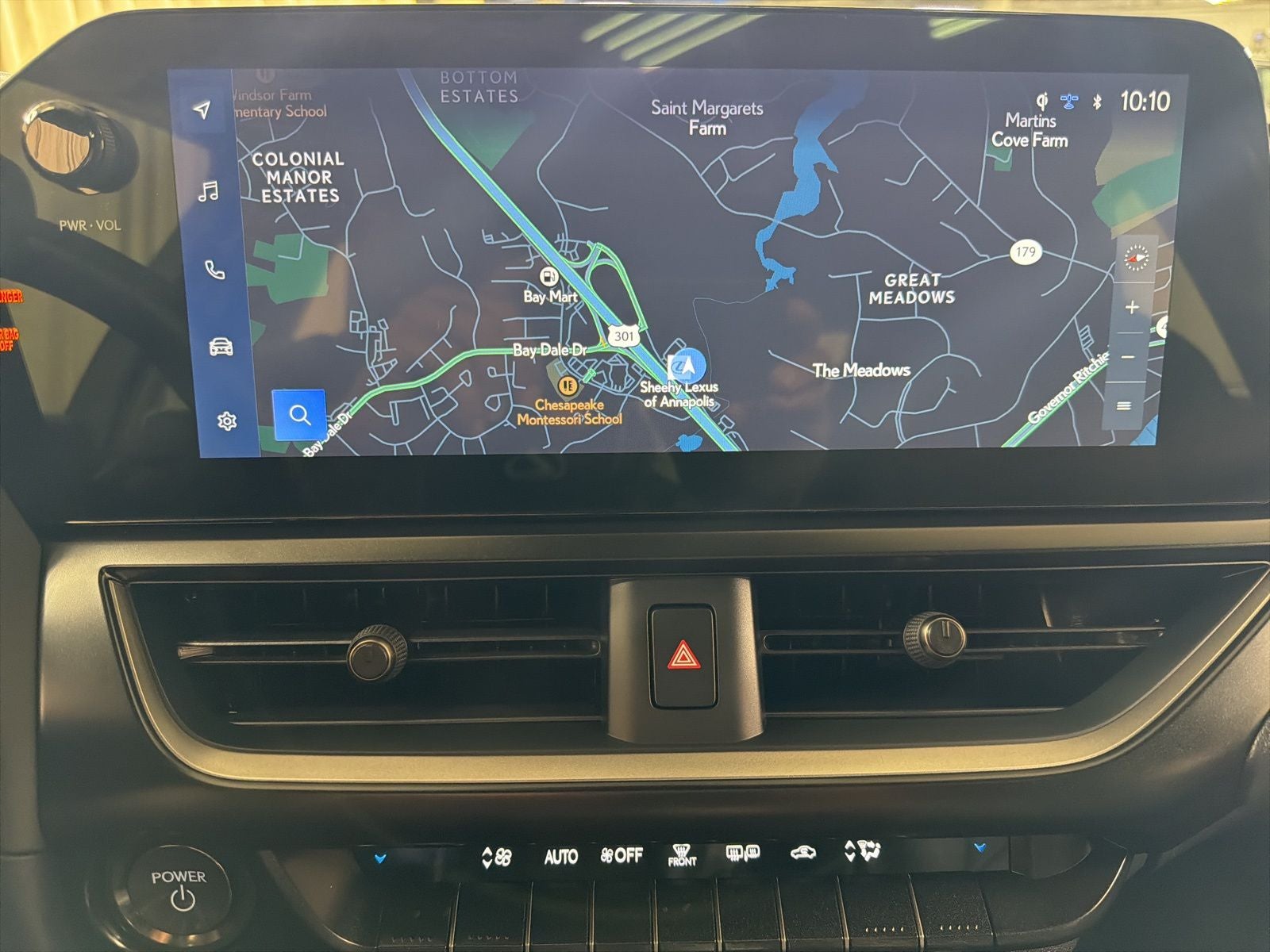 2025 Lexus UX 300h Premium