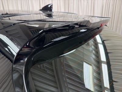 2025 Lexus UX 300h Premium