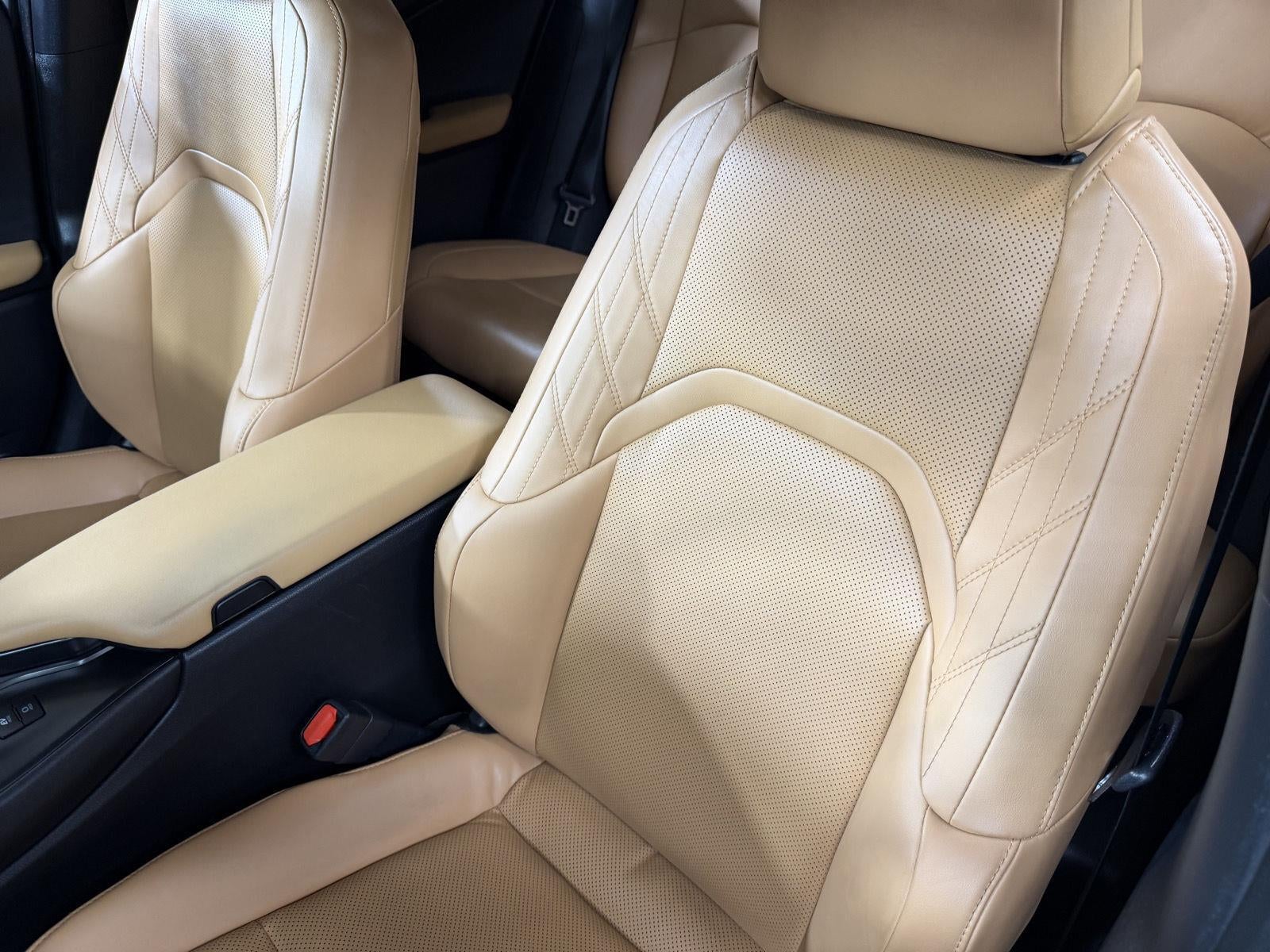 2025 Lexus UX UX 300h Premium